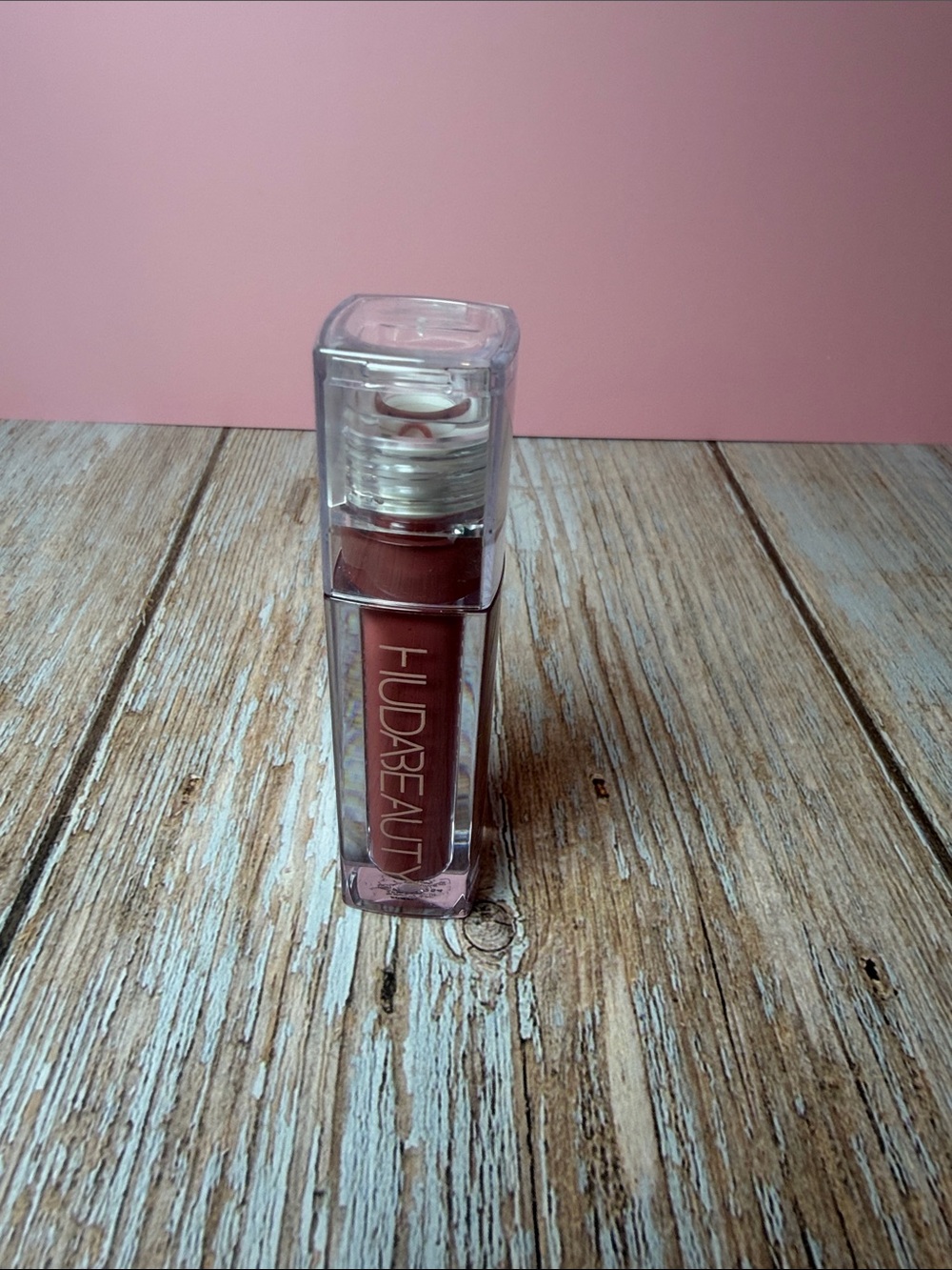 HUDA BEAUTY FauxFiller in Bombshell— Dusty Rose Brown